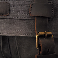 Canvas bag with buckle